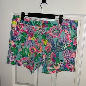 Lilly Pulitzer Vibrant Floral Women's Shorts